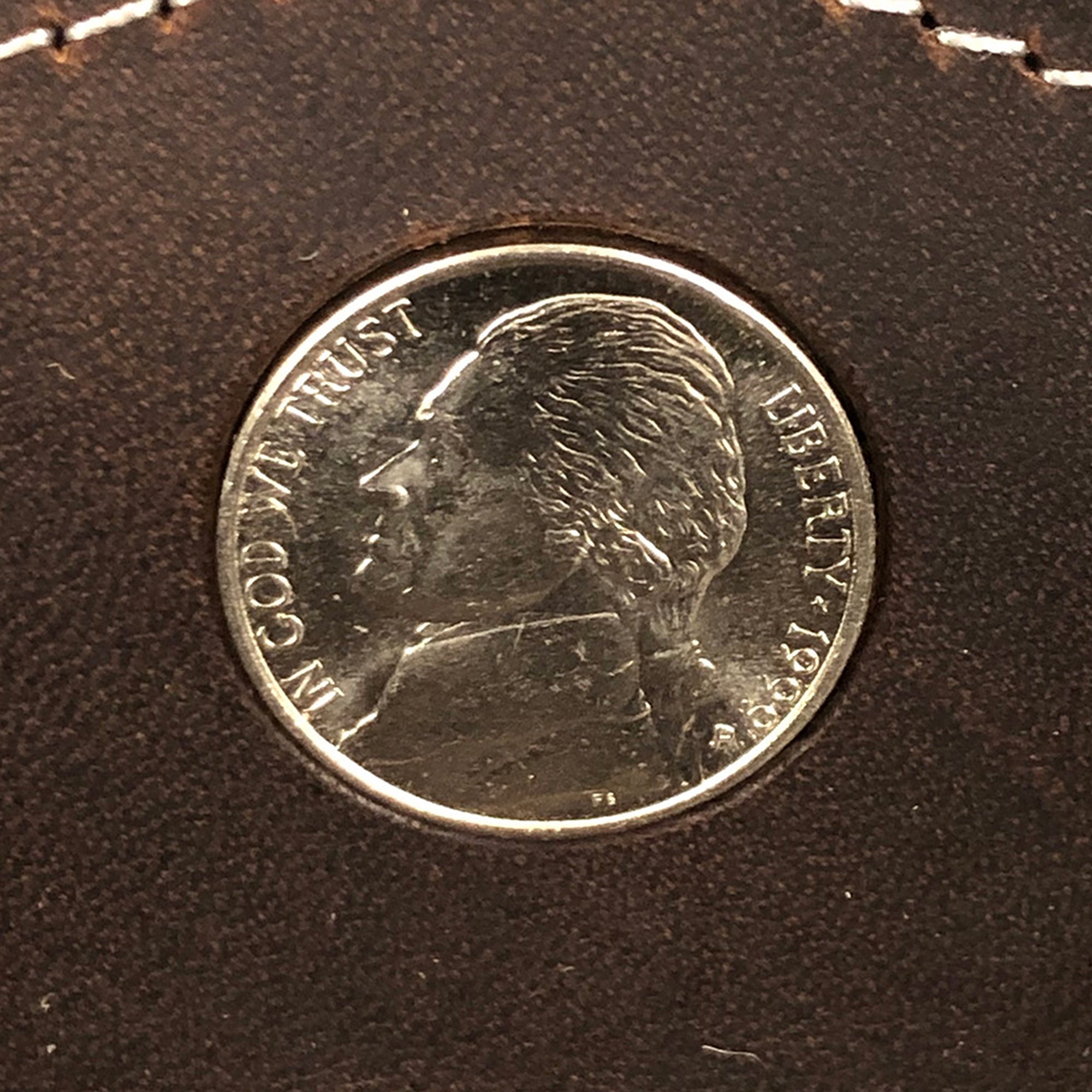 * Payne Stewart Commemorative Change/Key Leather Valet Tray with a Real 1999 U.S. Nickel